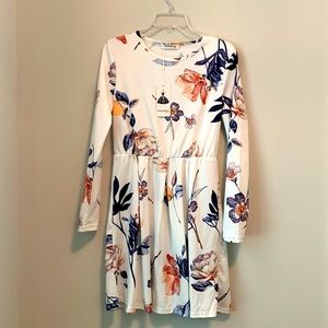 Angashion Long Sleeve Floral Dress